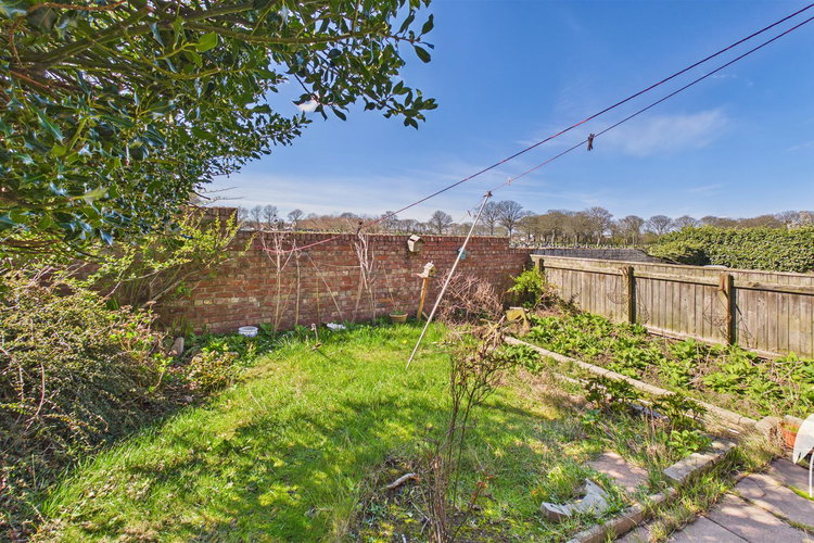 Outside - Picture 20 of 21