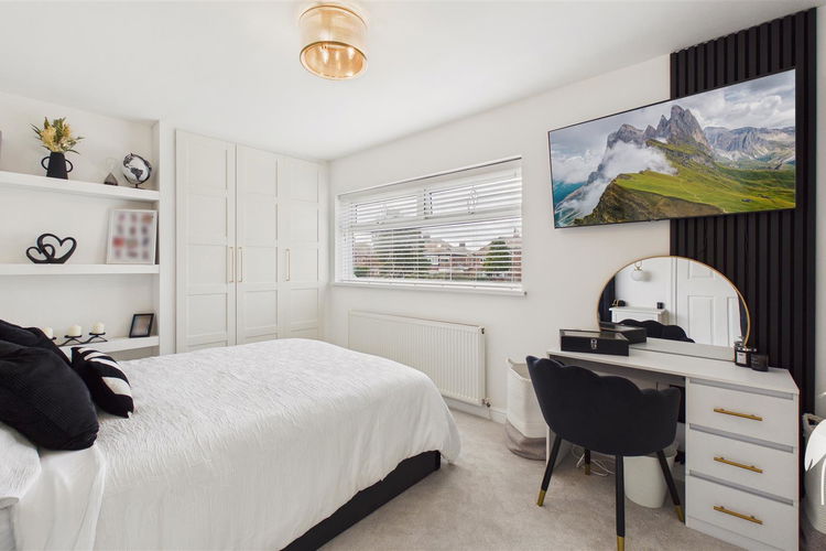 Bedroom 2 - Picture 16 of 21