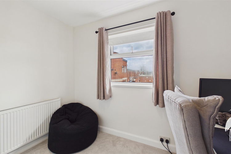 Bedroom 3 - Picture 19 of 21