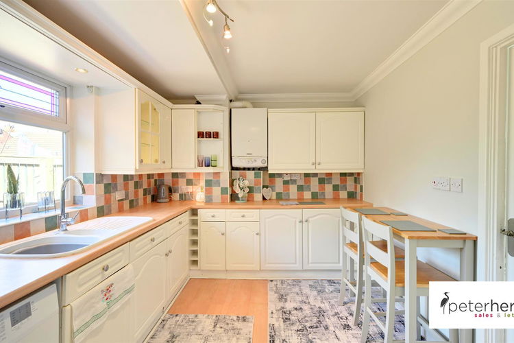 Dining Kitchen - Picture 5 of 18
