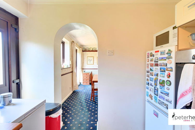 Kitchen - Picture 10 of 18