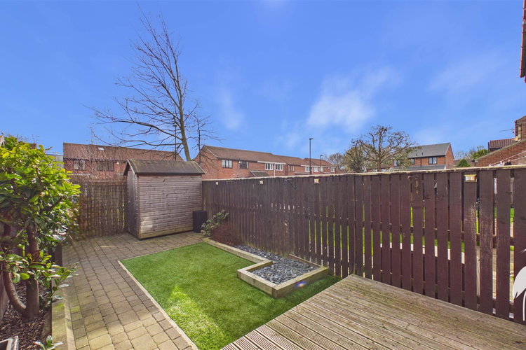 Outside - Picture 17 of 19