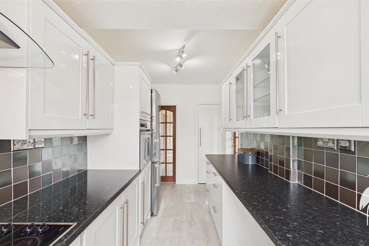 Kitchen - Picture 10 of 37
