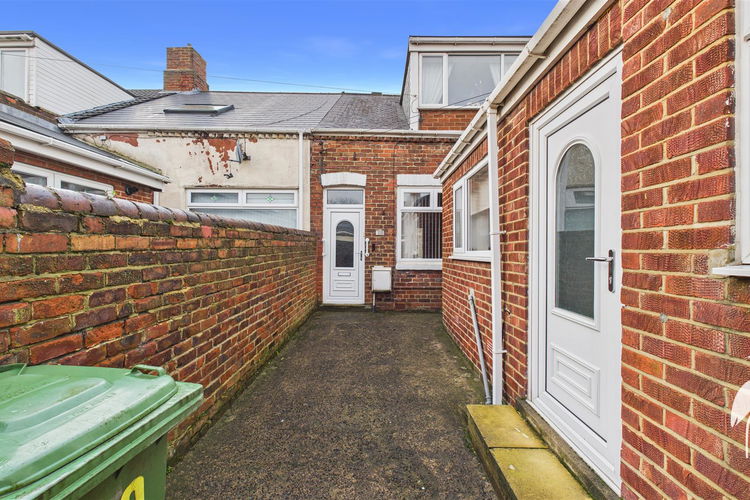 Outside - Picture 20 of 20