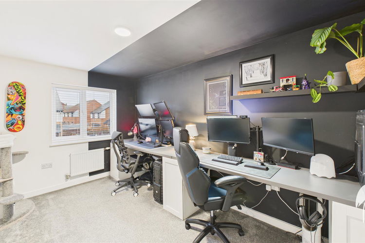 Bedroom 2 - Picture 15 of 24