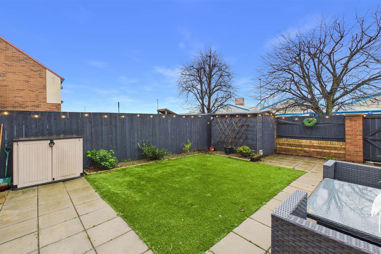 Outside - Picture 22 of 24