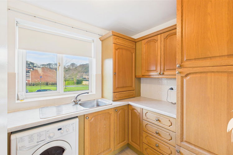 Kitchen - Picture 4 of 15