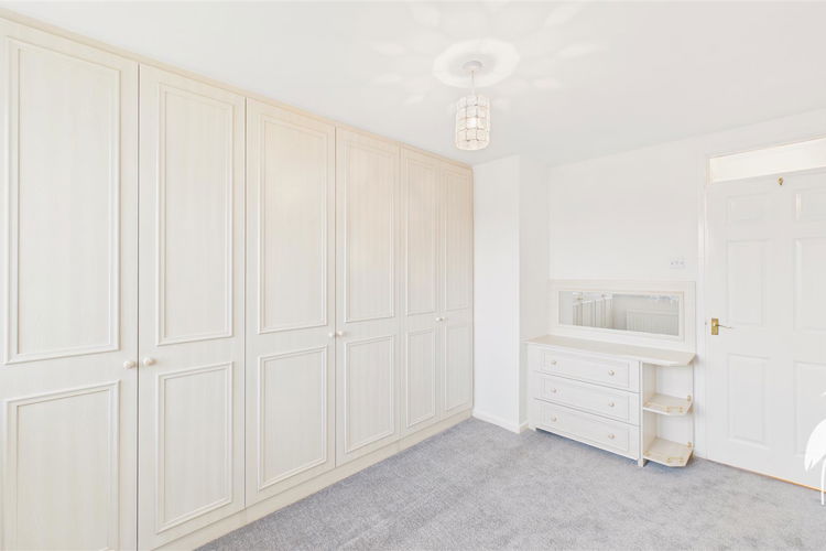 Bedroom 1 - Picture 8 of 15