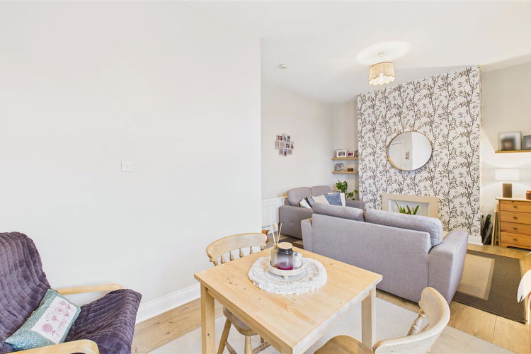 Lounge/Dining Room - Picture 6 of 14