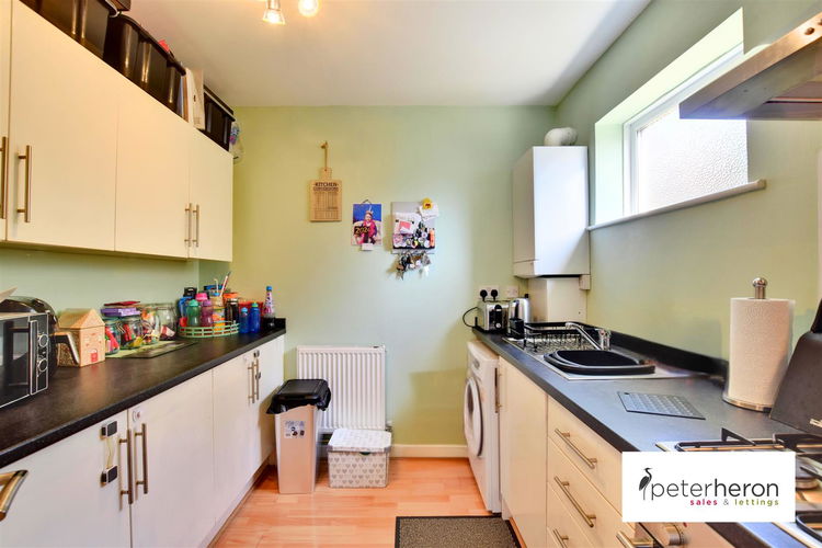 Kitchen - Picture 6 of 15