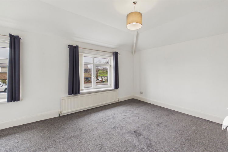 Bedroom 1 - Picture 9 of 14