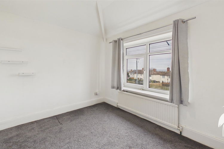 Bedroom 2 - Picture 10 of 14