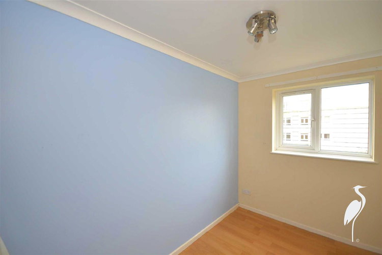 Bedroom 2 - Picture 7 of 8