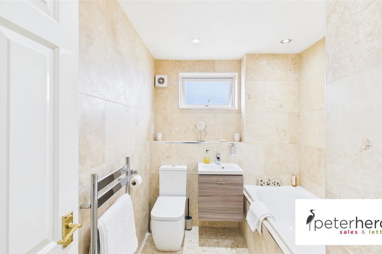 Bathroom - Picture 20 of 35