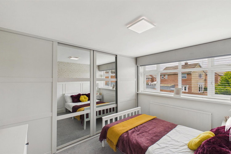 Bedroom 2 - Picture 18 of 32