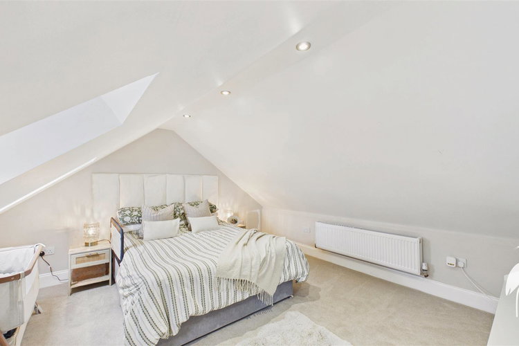 Bedroom 1 - Picture 27 of 32