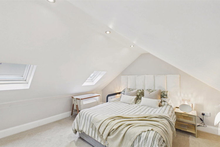 Bedroom 1 - Picture 28 of 32