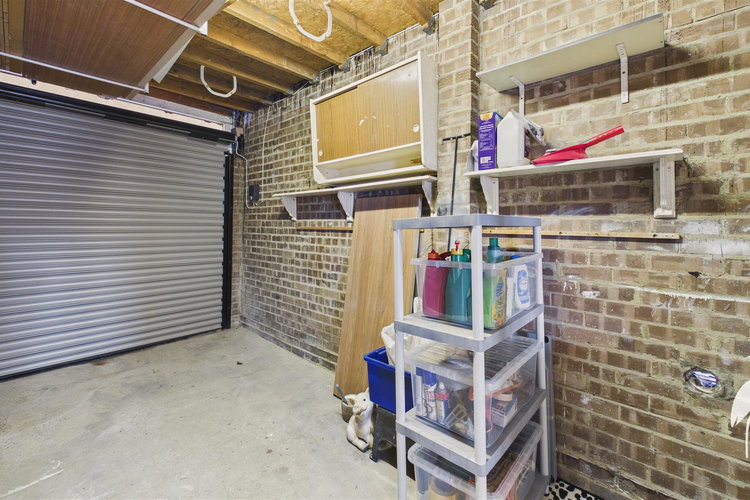 Garage - Picture 26 of 27