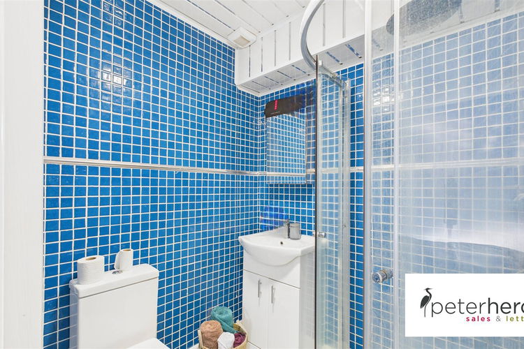 En-Suite Shower Room - Picture 29 of 42