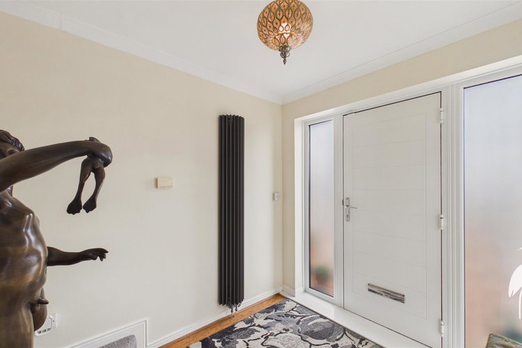 Entrance Hall - Picture 15 of 41