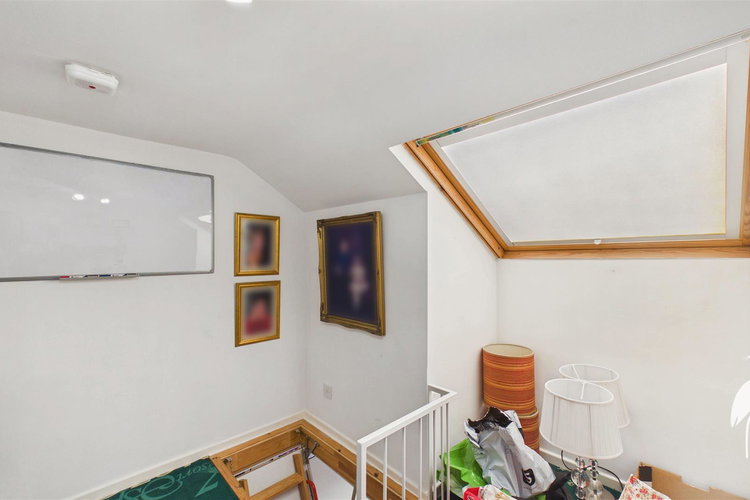 Loft Space 1 - Picture 35 of 41