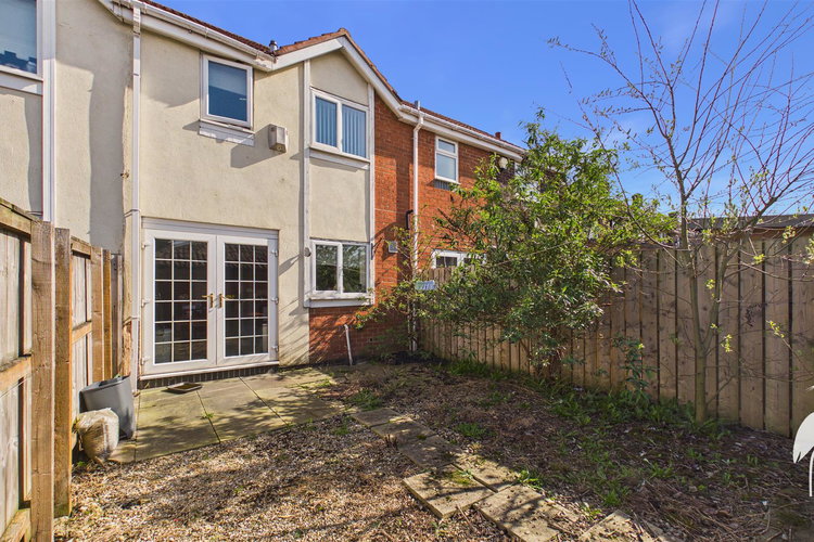 Outside - Picture 15 of 15