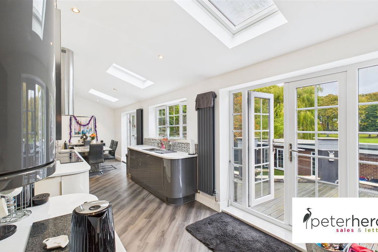 Open Plan Kitchen/Living & Dining Area - Picture 11 of 45