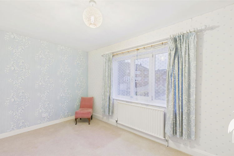 Bedroom 2 - Picture 11 of 17