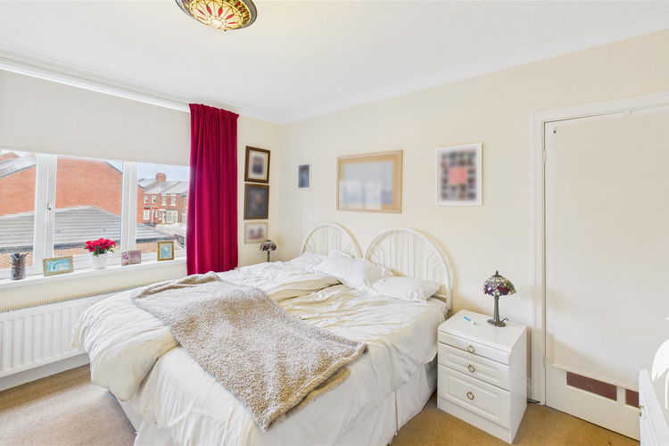 Bedroom One (Front) - Picture 18 of 34