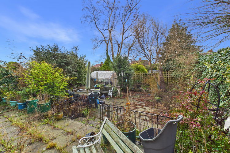 Outside - Picture 31 of 34