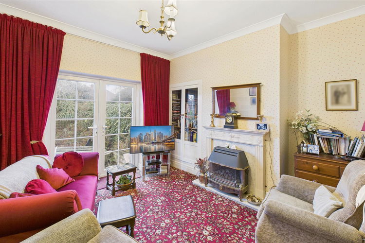 Dining/Living Room - Picture 5 of 34