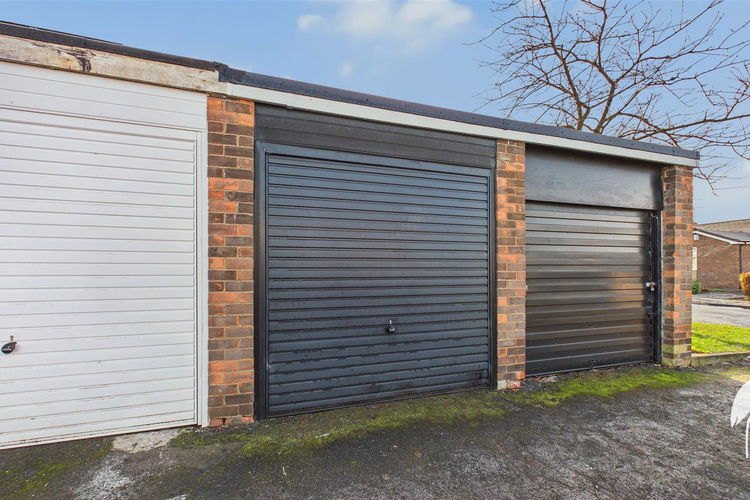 Outside - Picture 17 of 17