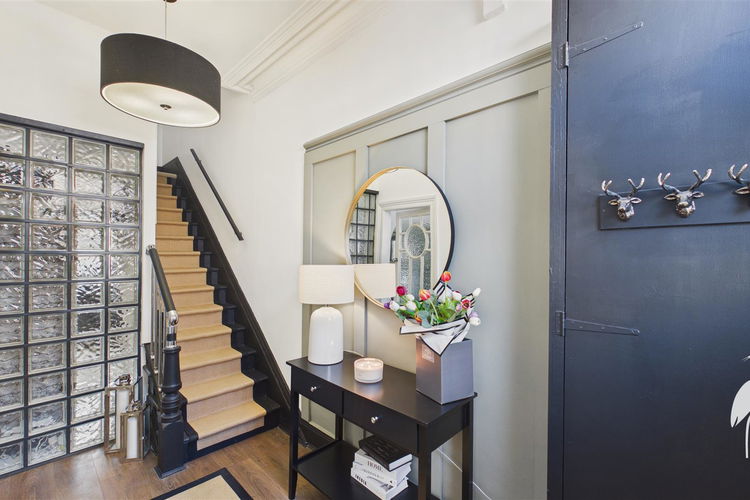 Reception Hall - Picture 15 of 30