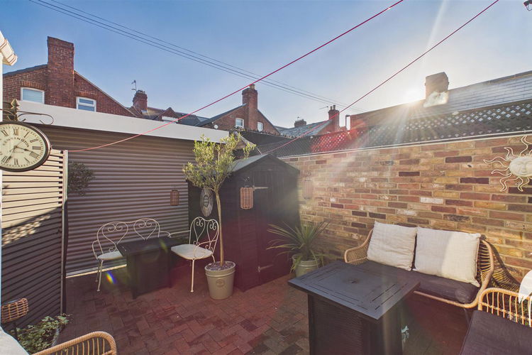 Outside - Picture 28 of 30