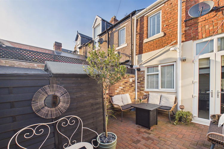 Outside - Picture 29 of 30