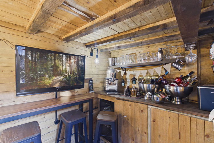 Outhouse - Picture 30 of 30