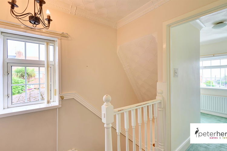 First Floor Landing - Picture 21 of 26