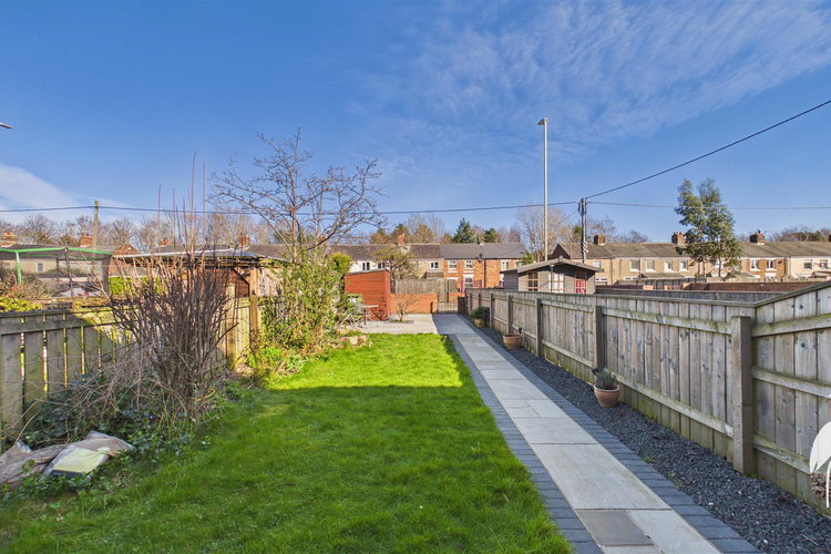 Outside - Picture 19 of 22