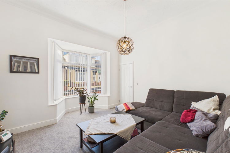 Bedroom 4/Living Room - Picture 2 of 23