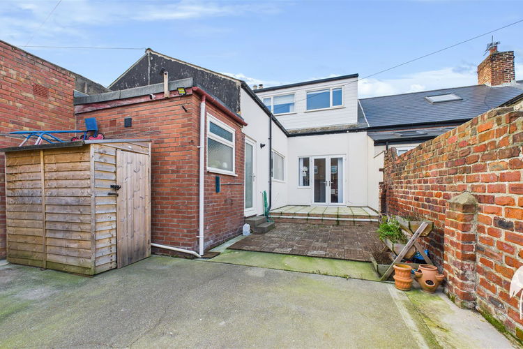 Outside - Picture 23 of 23