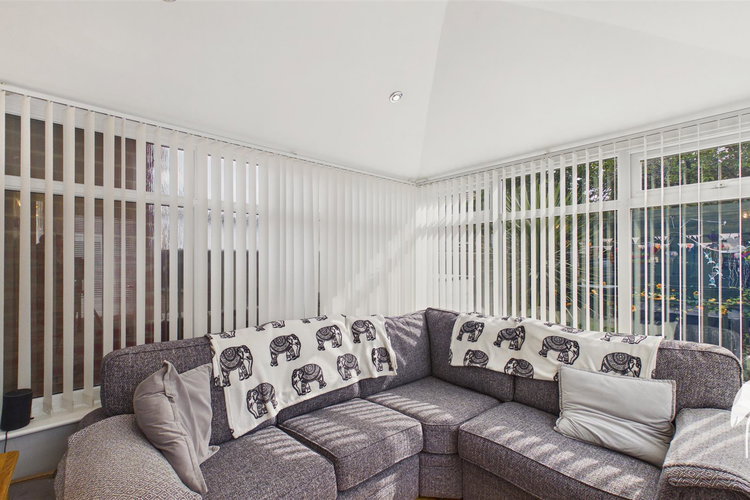 Conservatory - Picture 9 of 28