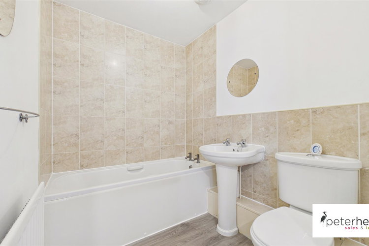 Bathroom - Picture 14 of 17
