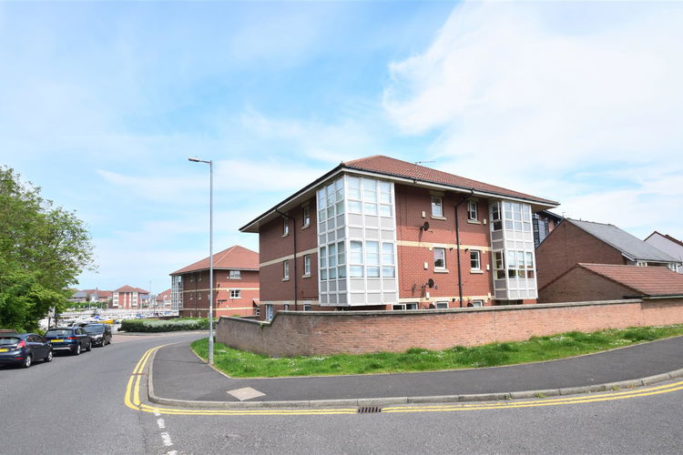 Bromarsh Court, Sunderland, Tyne & Wear, SR6 0RN £139,950 from Peter