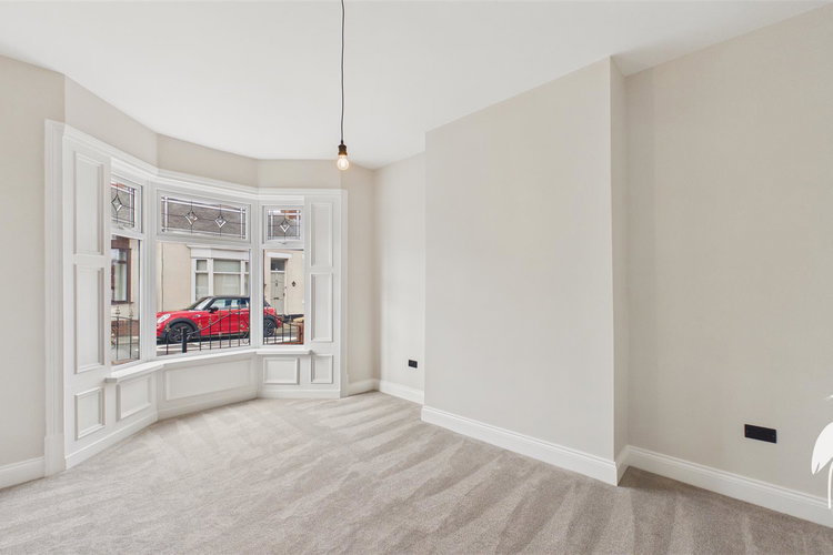 Bedroom 1 - Picture 14 of 21