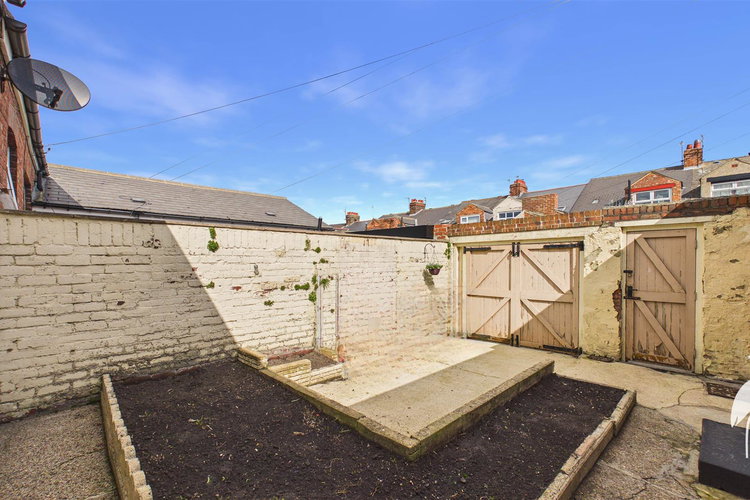 Outside - Picture 21 of 21