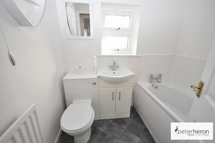 Bathroom - Picture 6 of 8