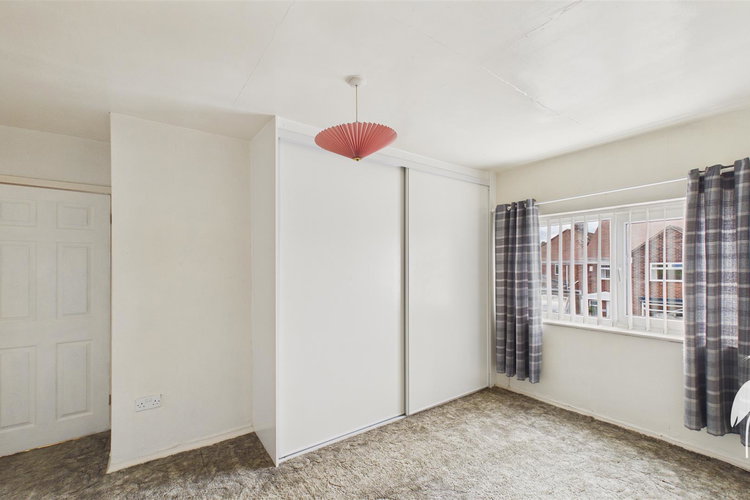 Bedroom 1 - Picture 17 of 30