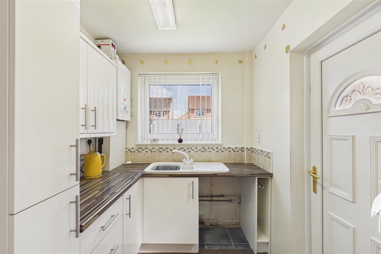 Kitchen - Picture 6 of 30