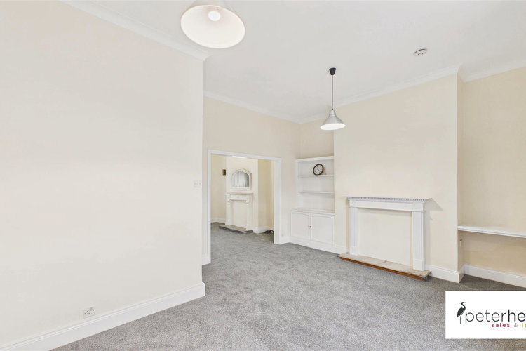 Dining Room - Picture 6 of 19