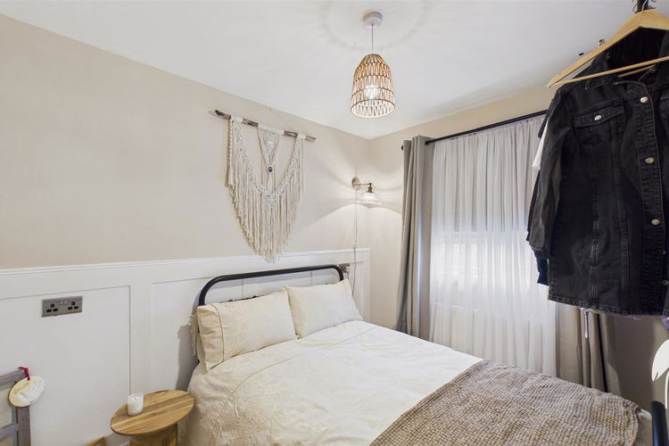 Bedroom 2 - Picture 9 of 15